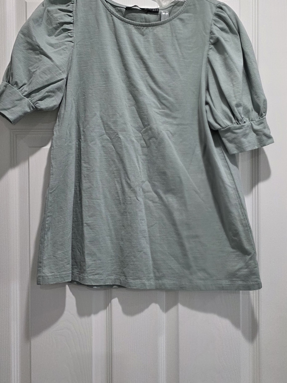 Women’s Puff Sleeve Tee